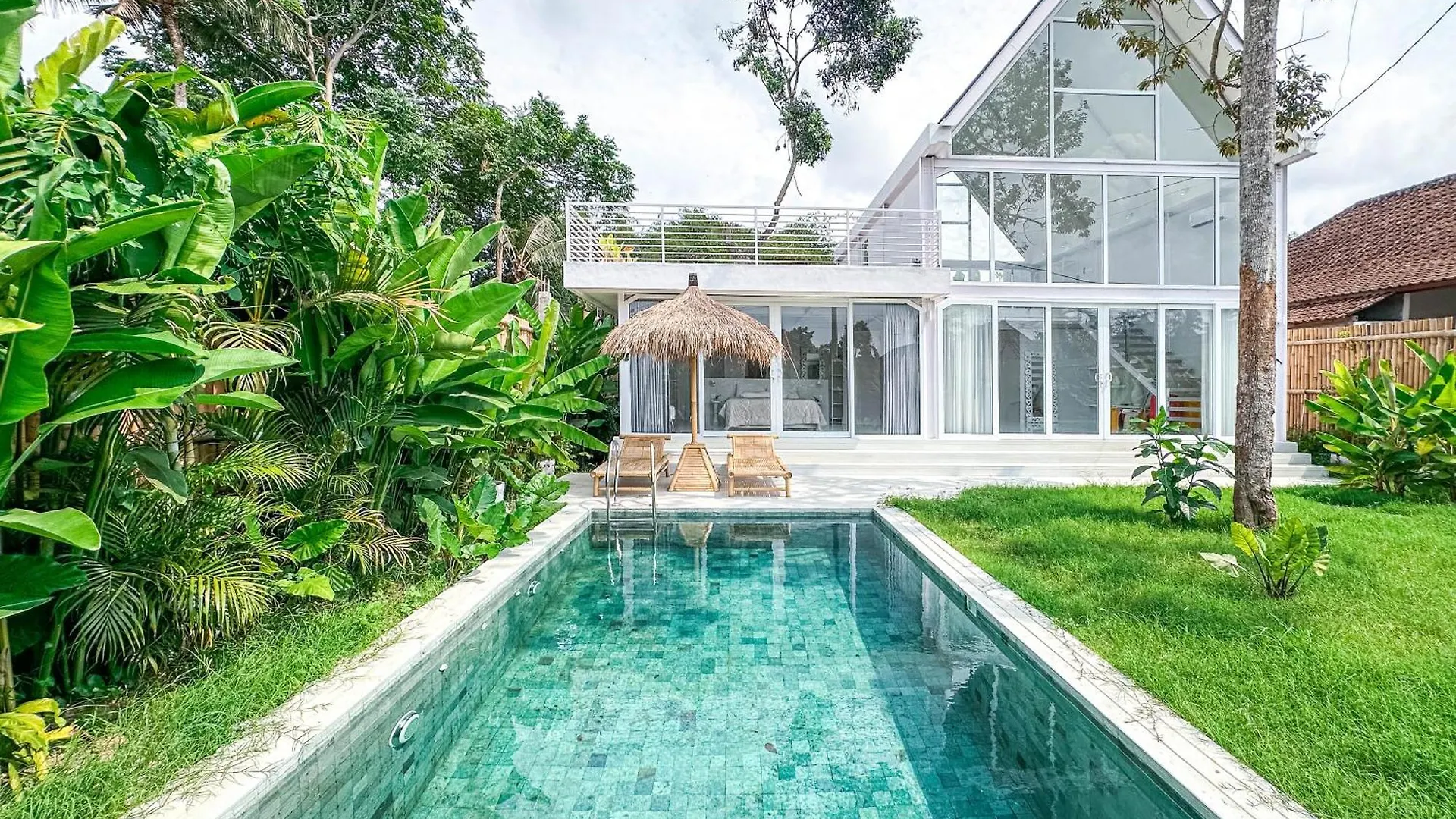 White Villa Ubud By Supala